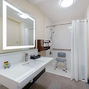 Queen Room Disability Access